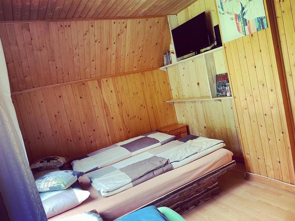 Chata Vrch Varta Ruzomberok Esterno foto